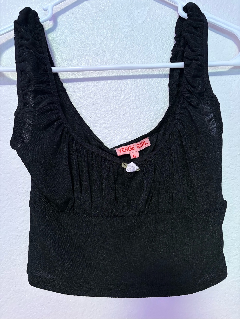 Verge girl black rose top